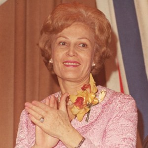 Pat-Nixon-9424065-1-402